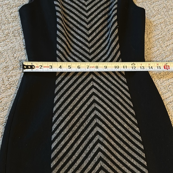 J. Crew dress with contrast front in wool blend black and Gray size 00 - Picture 8 of 11